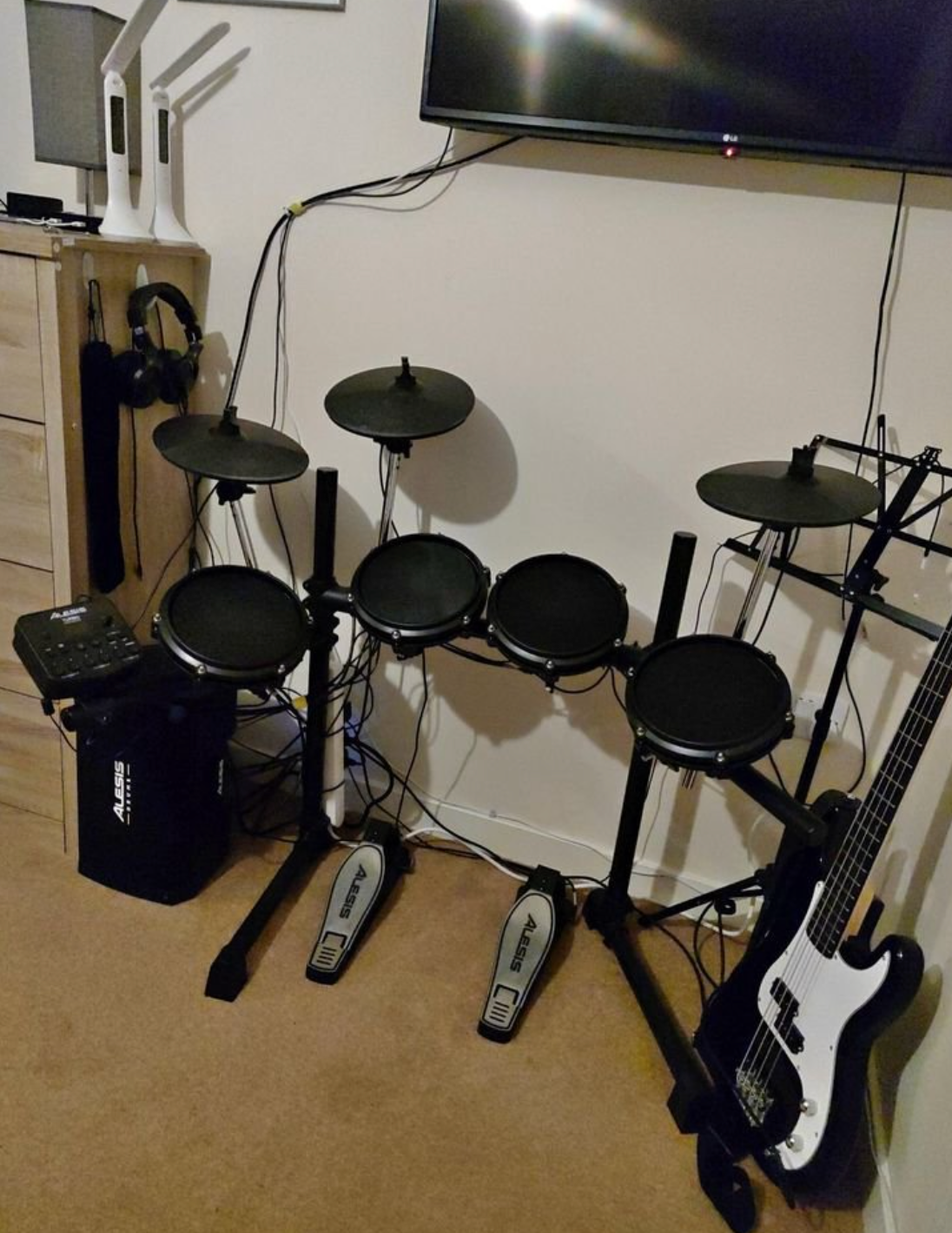 Pack complet de batterie électronique Alesis Drums Nitro Mesh – Batterie électronique