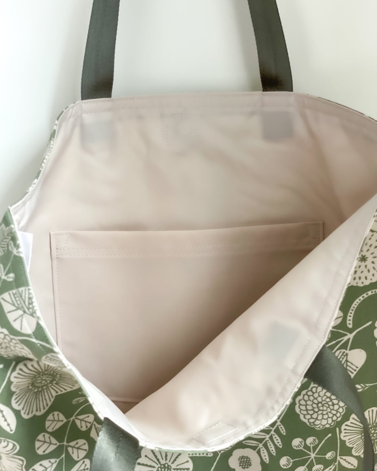 Essential Canvas Tote Bag