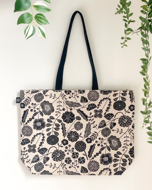 Essential Canvas Tote Bag
